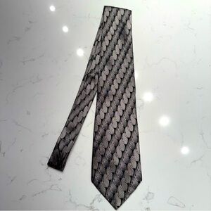 Elegant Gray Patterned Men's Tie